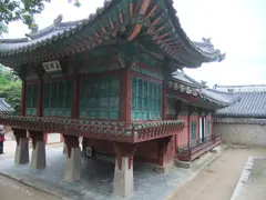 Palace Pavilions