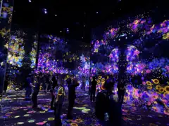 teamLab Borderless