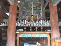 Buddha and his numerous disciples