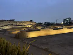 Huaca Pucllana by night