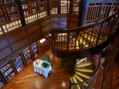 Library on Queen Elizabeth