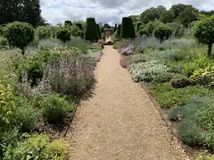 Mottisfont gardens