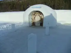 Igloo hotel entrance
