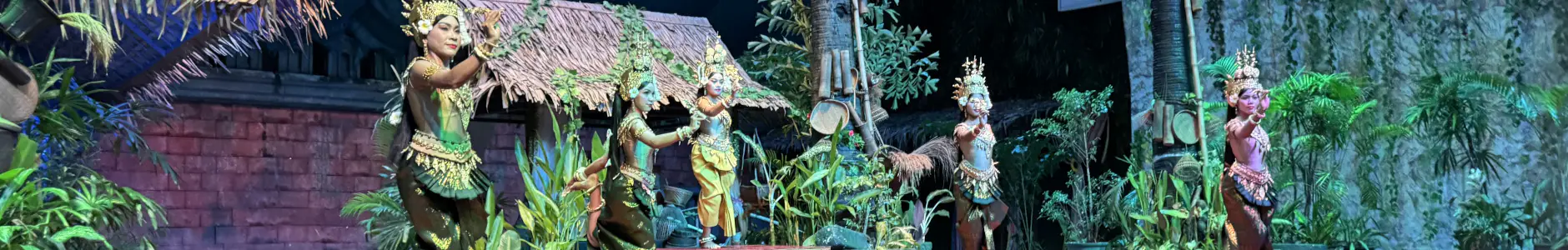 Apsara dance at Kanell in Siem Reap
