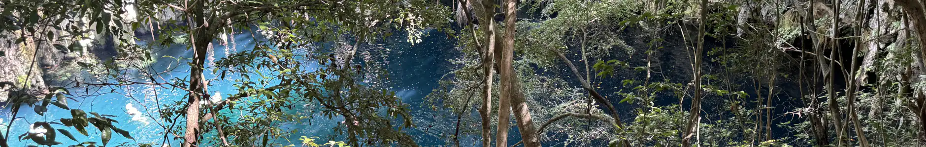 Yodkzonot cenote in Mexico
